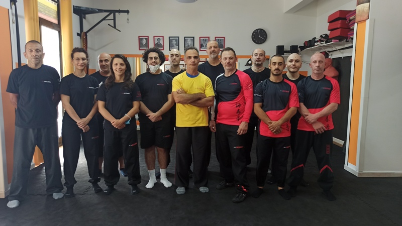kung fu academy di Sifu Salvatore Mezzone, arti marziali wing chun, weng chun, wing tsun, tai chi quan, chi kung, sanda e sport dacombattimento, shaolin cina.jpg (1)